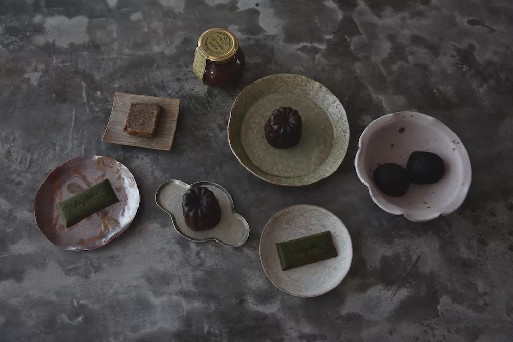 用水泥砌橱柜,用粘土捏一个好看的柜子