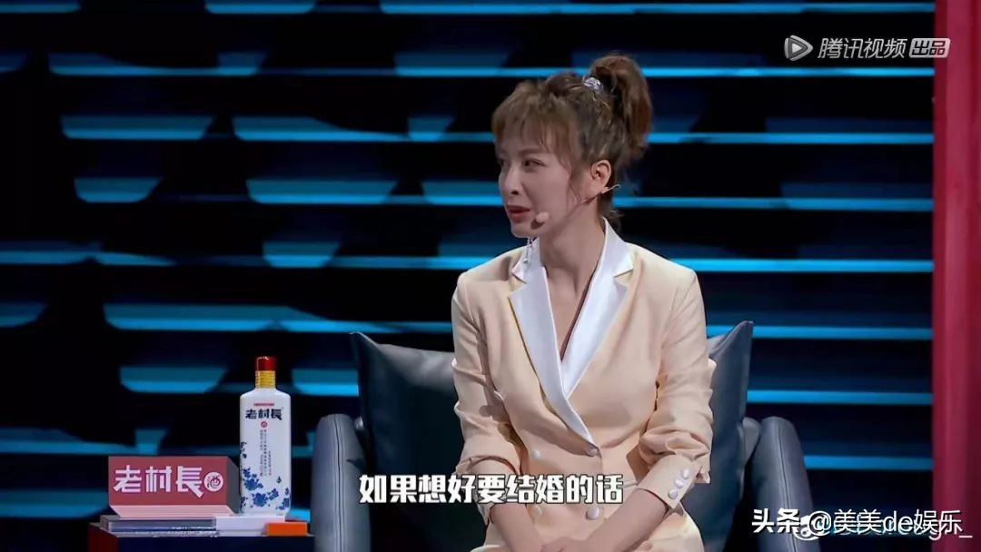 被一姐*压打**，她竟不是傻白甜！恋情、新剧、综艺全面开花？