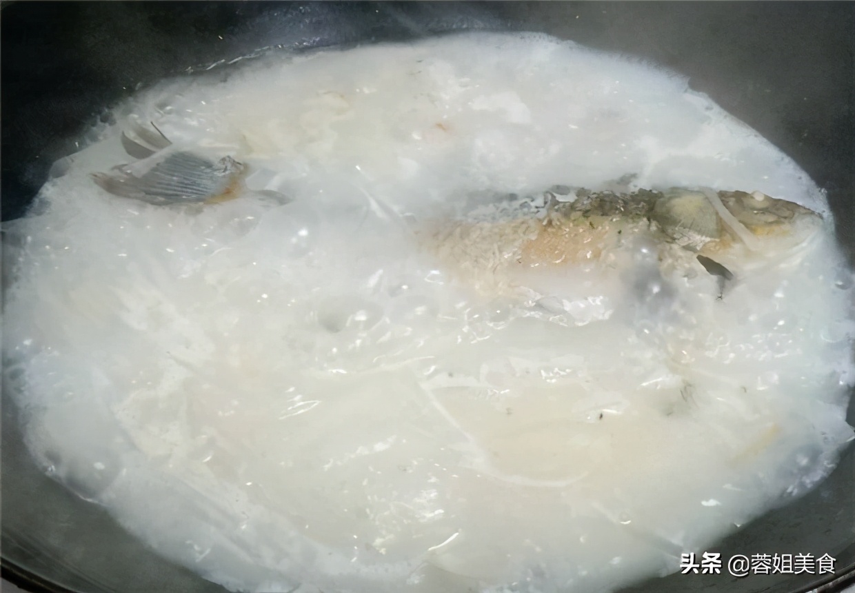 鱼汤要想奶白无腥味,翘嘴鱼汤要想奶白无腥味