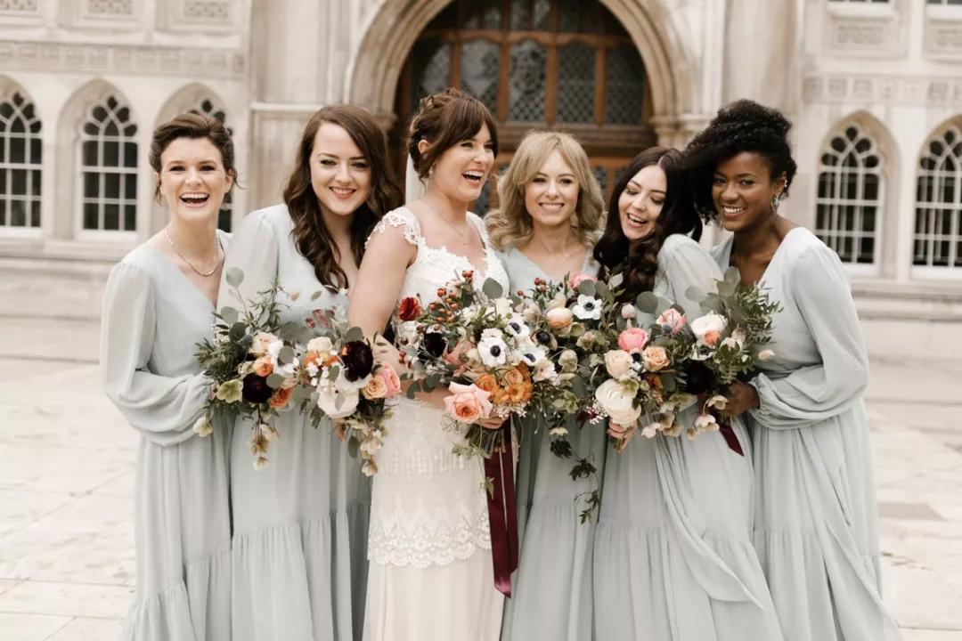 结婚摄影师用什么车,婚礼摄像摄影入门技巧知识