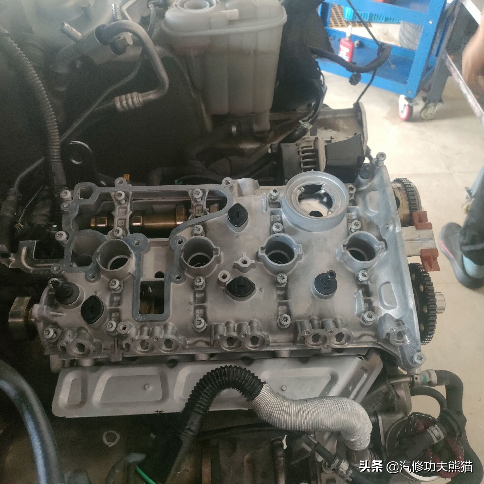 奥迪a4l治理烧机油,a4l奥迪烧机油怎样查