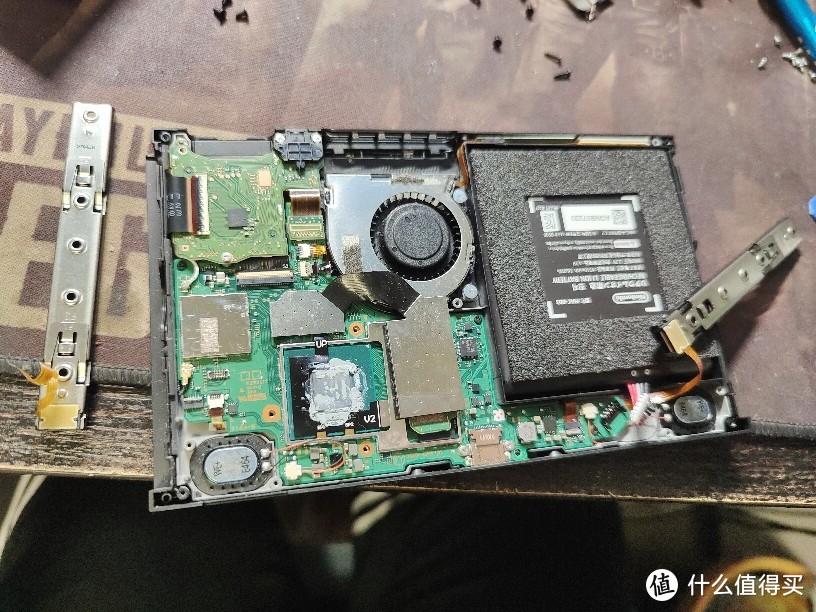 switcholed硬壳怎么拆,switch拆机清灰换硅脂有效果吗