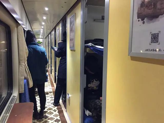 z字头直达特快列车硬座舒服吗,Z字头列车速度