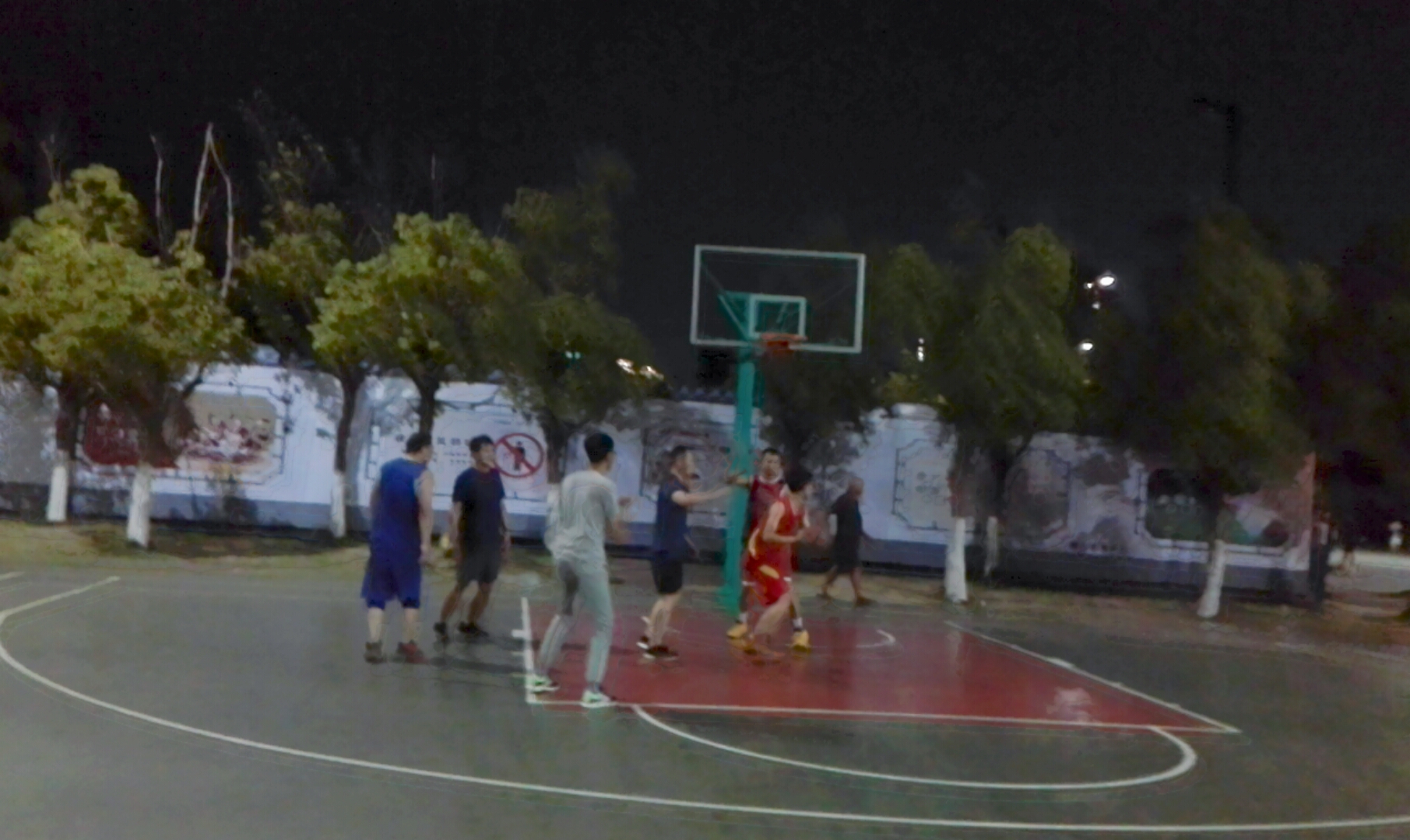 襄阳体育场有篮球场吗,湖北襄阳哪里有室内篮球场