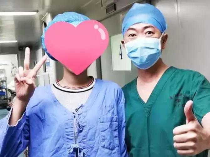 开挂女老师,女学生开挂震惊全校老师