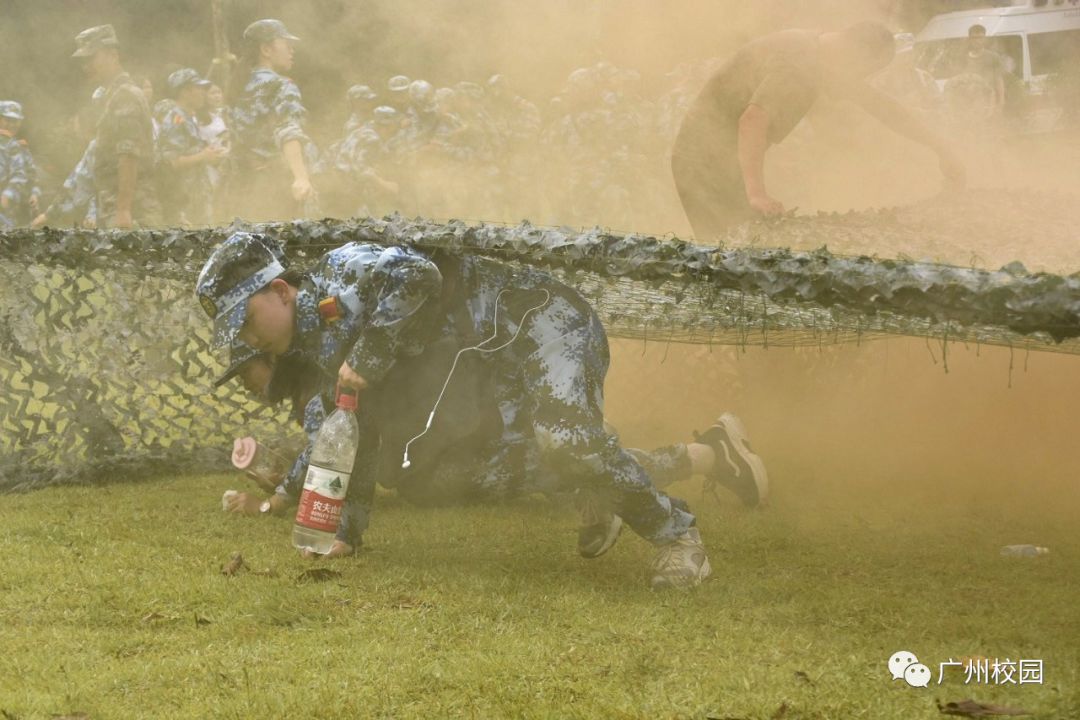 真人cs穿越到真实战场,真人cs镭战军训