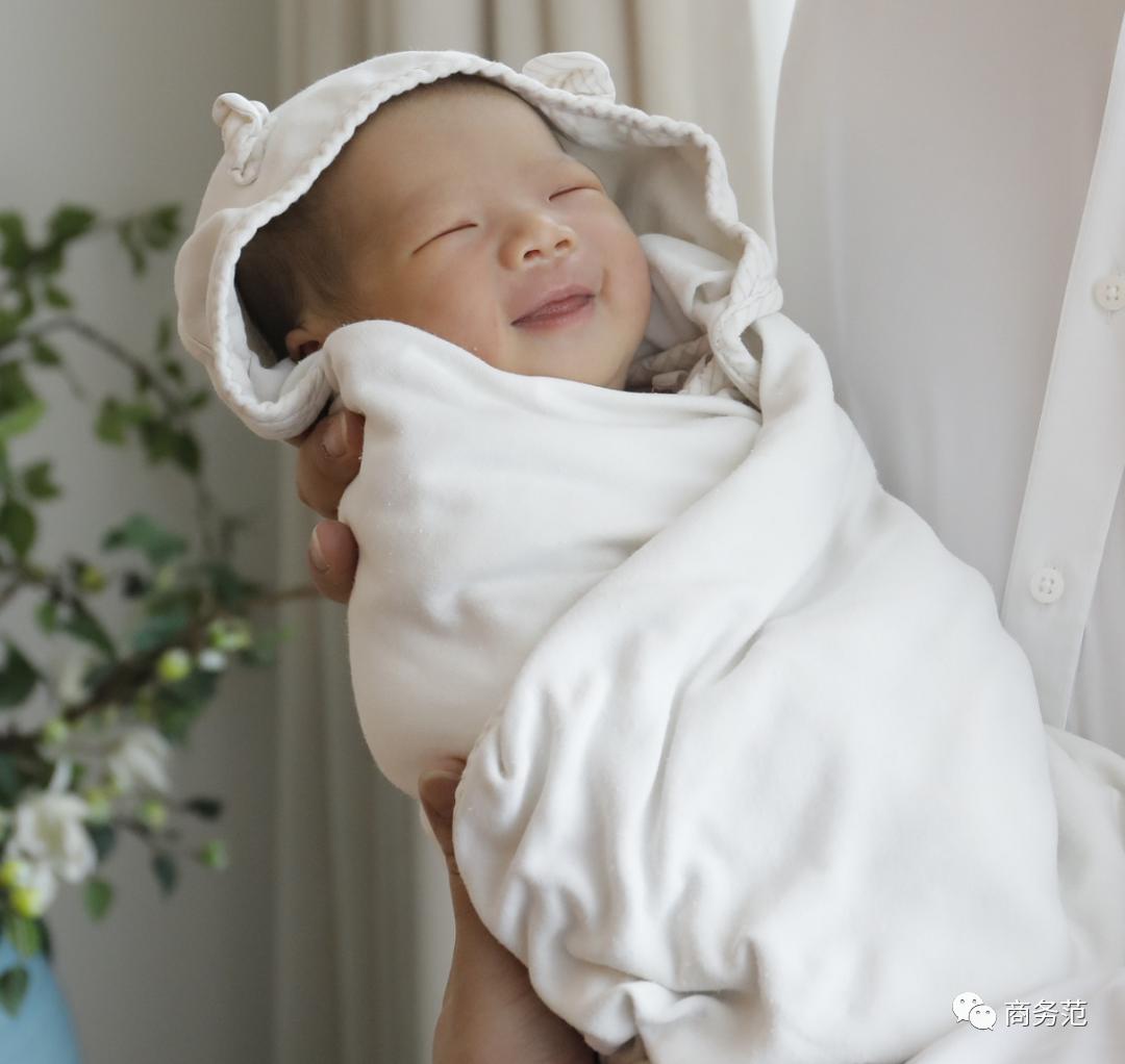 新生婴儿礼物必备物品清单,新生婴儿适合买什么礼物