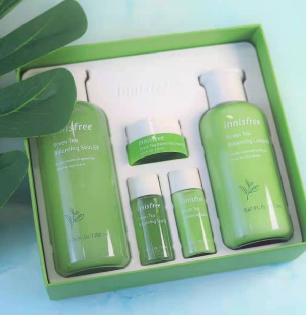 悦诗风吟水乳抗皱好用吗,悦诗风吟水乳套装洗面奶