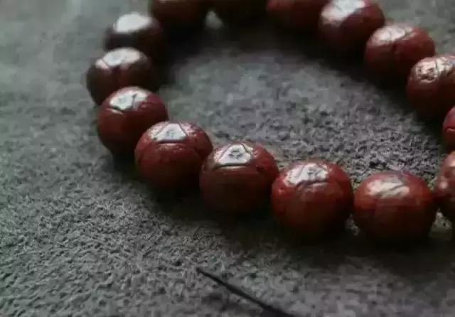 鏈ㄨ川鎵嬩覆鑰佷覆鎬庝箞淇濆吇,鏈ㄨ川鎵嬩覆鍐鎬庢牱淇濆瓨