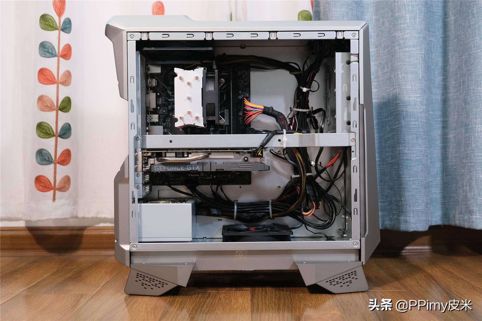 练习时长2年半整机圈迎来新练习生:七彩虹iGameSigmaM500详测