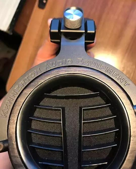 焕开箱丨战斗民族的平板耳机-thror开箱