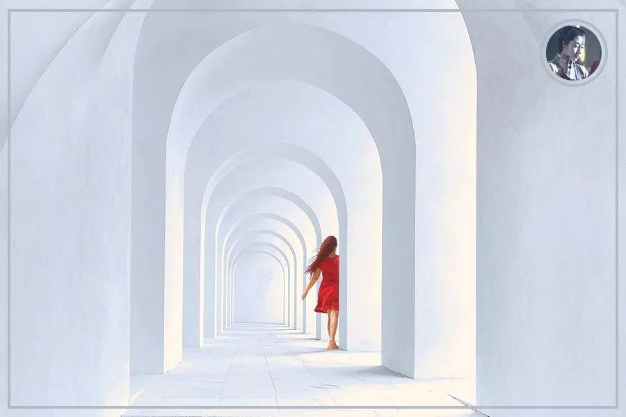 比炒鞋还“疯狂”!一条裙子凭什么能“值一套海景房”?