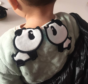 宝宝隔汗巾用几层的,宝宝隔汗垫巾