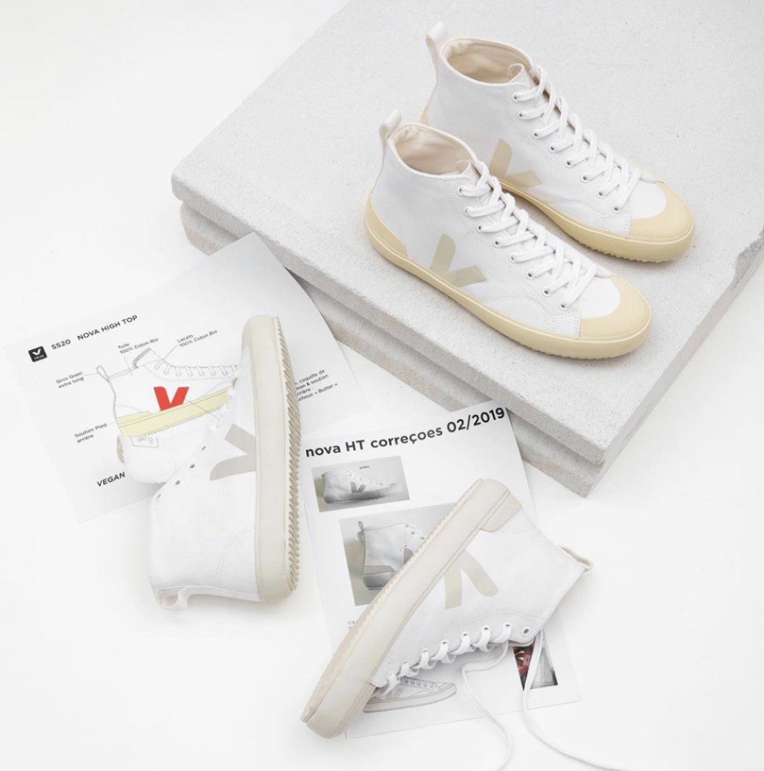 今年流行的帆布鞋品牌,今年流行的帆布鞋颜色学生