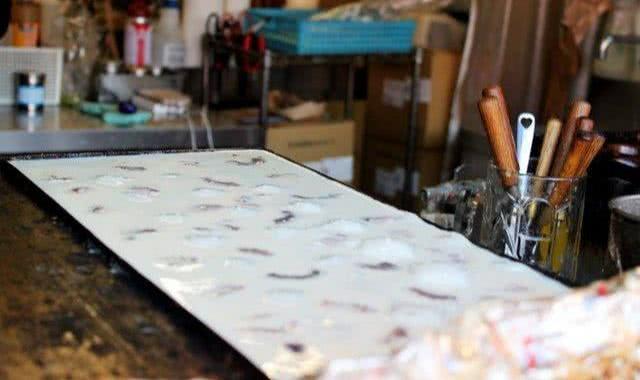 日本大阪藏在小巷的美食,正宗日本章鱼烧旅游图片