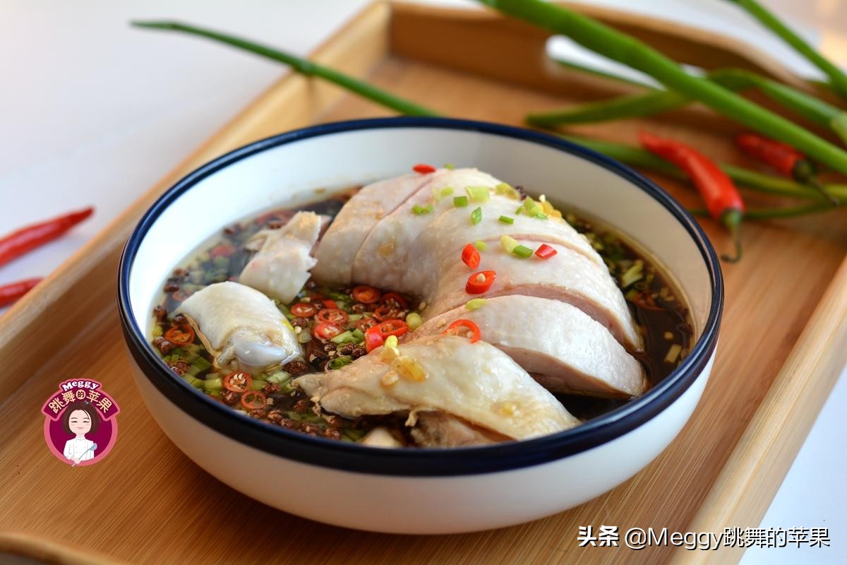 除夕年夜饭，8道吉祥菜，有荤有素，色香味俱全，老人孩子都喜欢