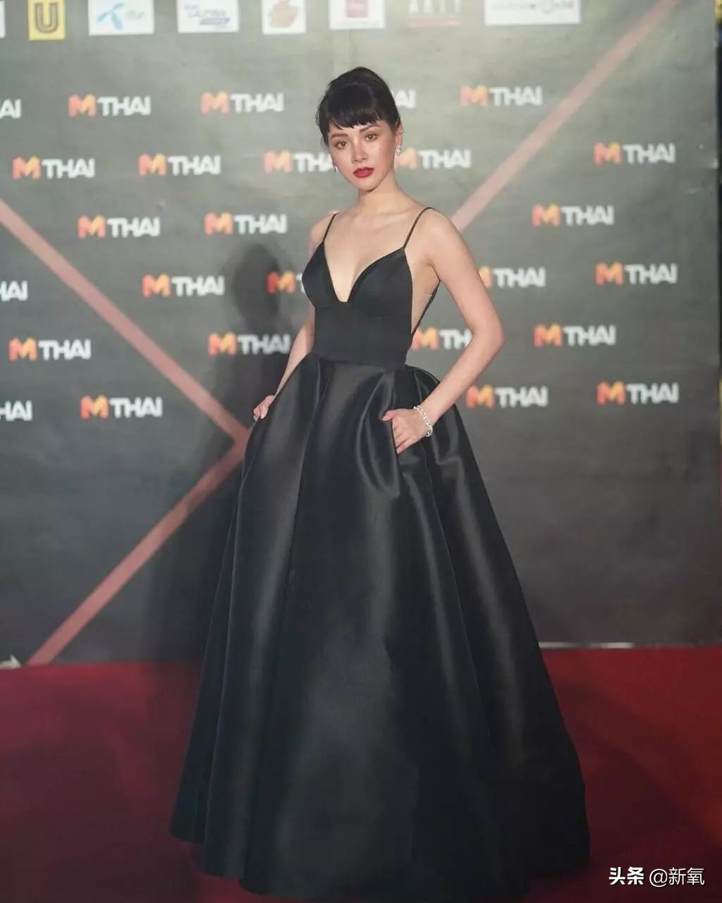 张嘉译女儿成新国民初恋？能演中国版《初恋那件小事》有多清纯？