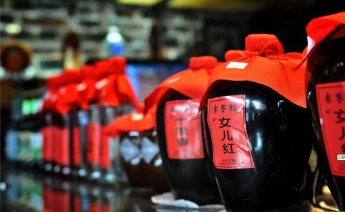 酒藏在土里的方法,瓶装酒埋地下正确方法