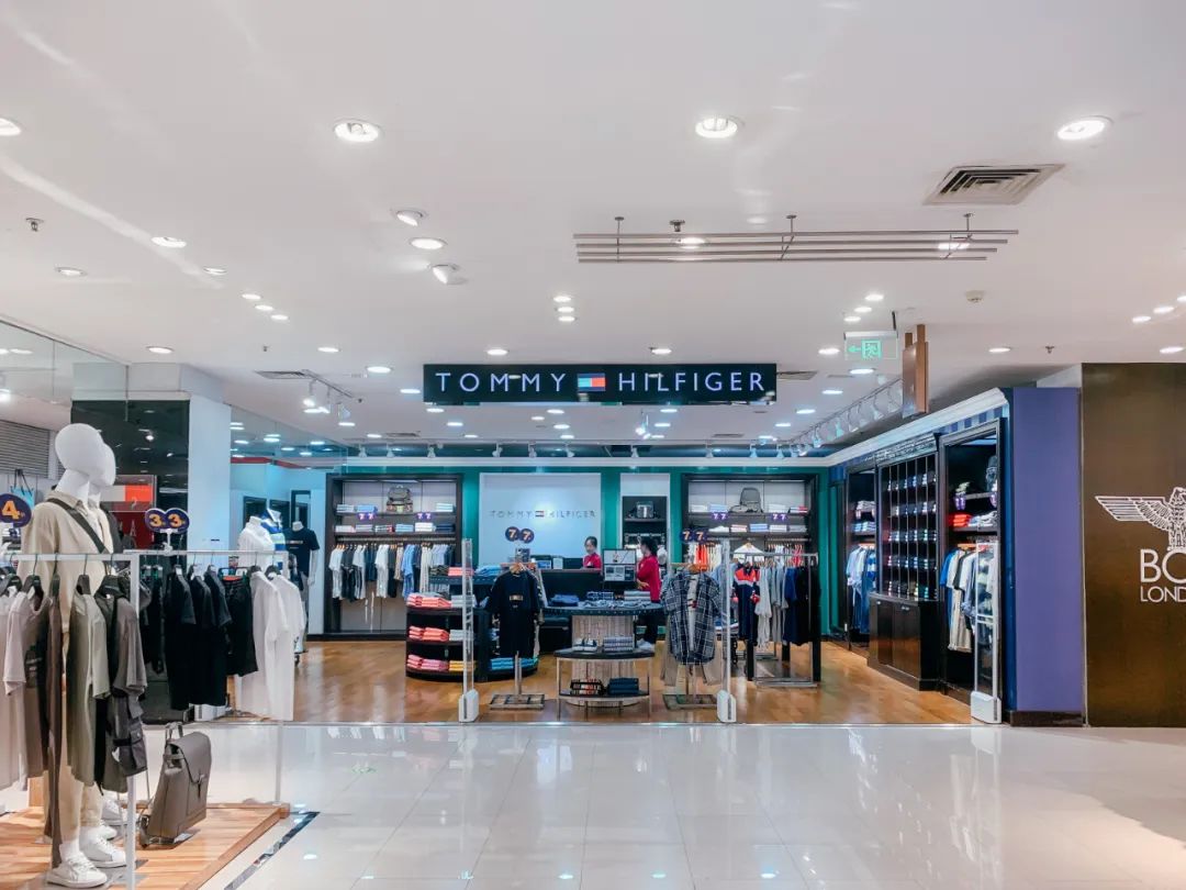 新世纪百货现在发展现状,新世界百货和新世纪百货