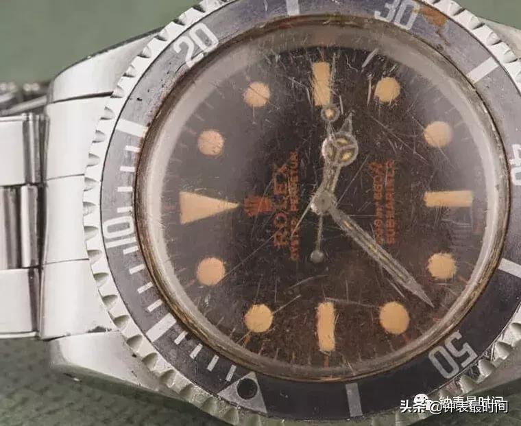 亚克力表镜和蓝宝石的区别,手表亚克力镜面与玻璃镜面哪个好