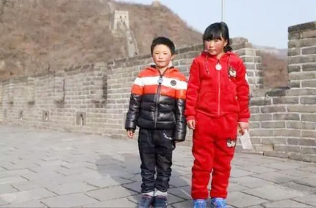 还记得惊动省长的“冰花男孩”吗？如今他怎样了？