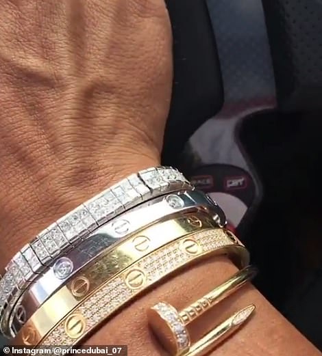 美国男子假扮沙特王子行骗,美国男子伪装富豪骗女性