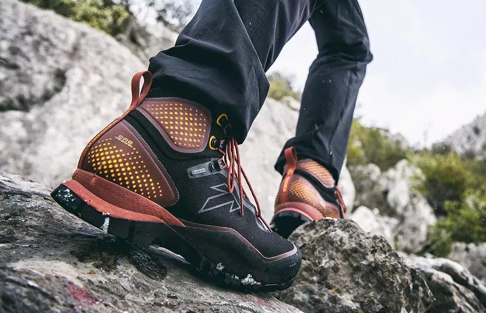 可以防崴脚的户外鞋,户外运动推荐鞋子品牌