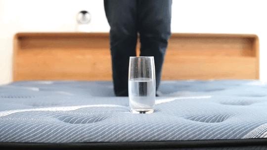 4883枚弹簧？这款床垫到底有什么稀奇之处？