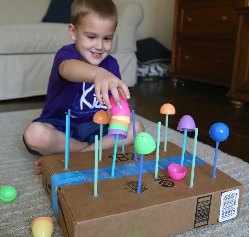 15个人左右玩的小游戏,15个人玩的室内游戏