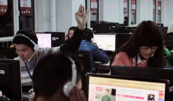 脱发为什么检查甲状腺功能,严重脱发是不是得了甲亢