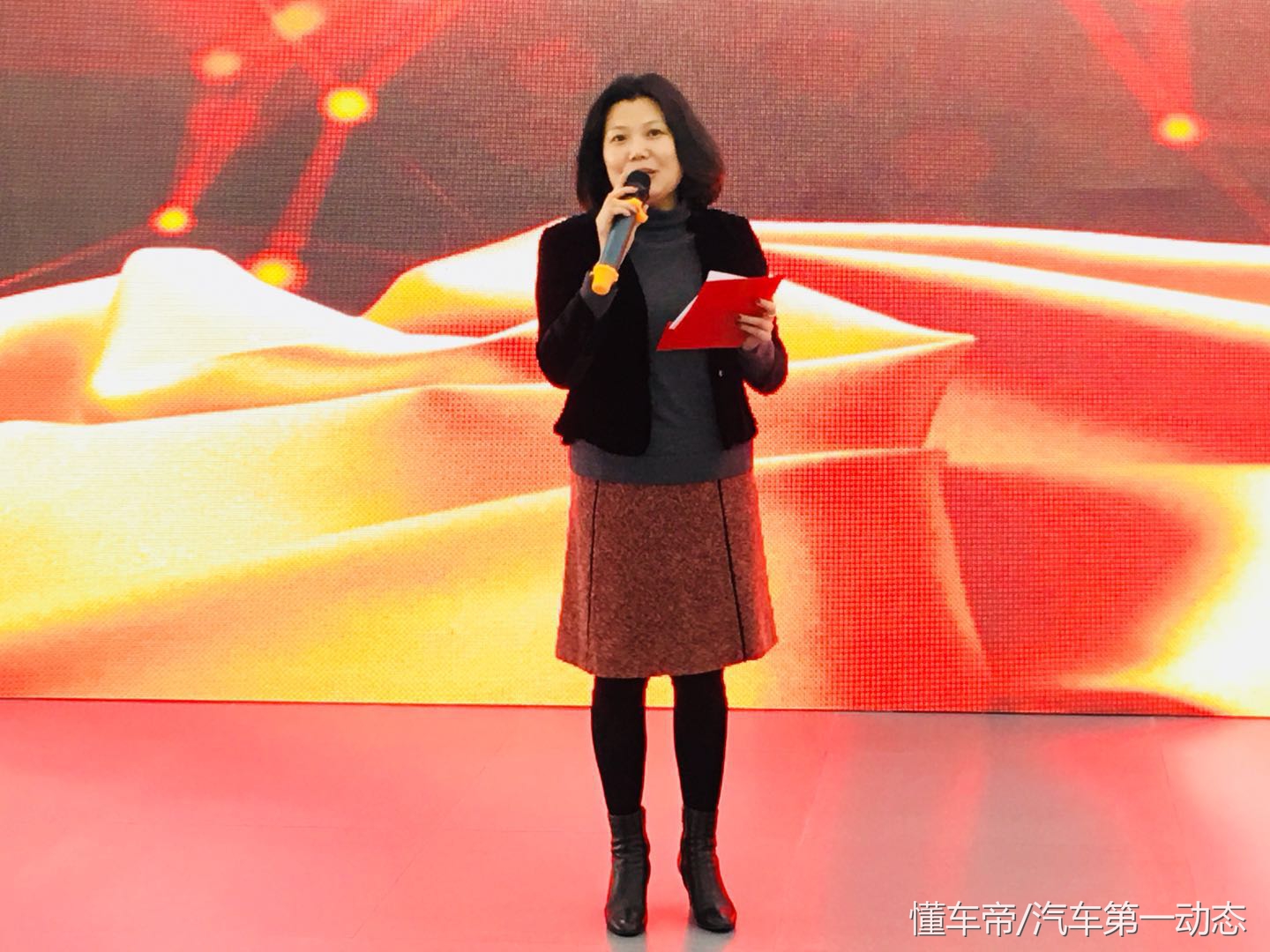 喜报！星中德平行进口4S店来济南啦，更有“特斯拉”授权服务