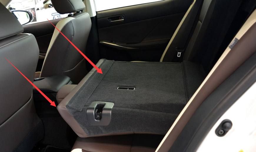 宝马530和奔驰e300雷克萨斯哪个好,质量比雷克萨斯还好的车