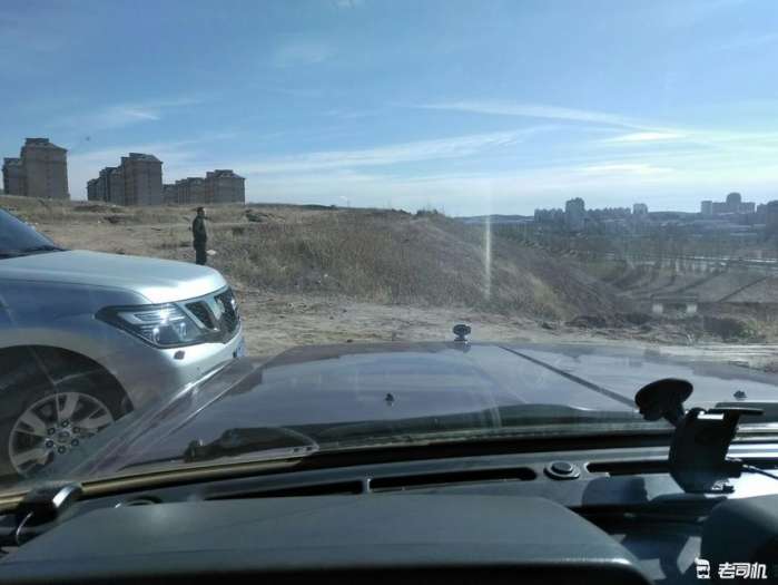 同时拥有4台途乐是何感觉？爬冰豁沙子当真无所不能！