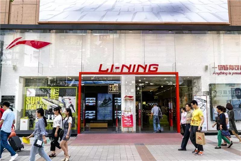 美国最火的耐克鞋,超越耐克的国产品牌