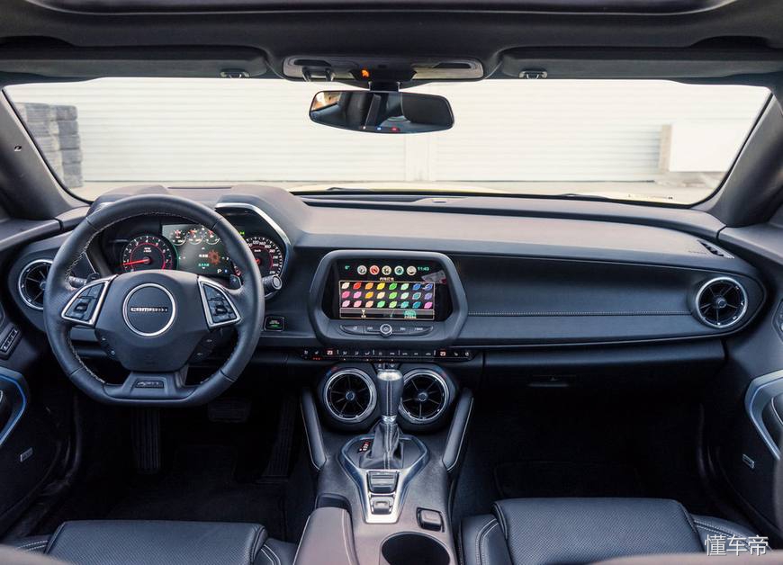 雪佛兰科迈罗和宾利哪个贵,雪佛兰科迈罗对标别克哪款车