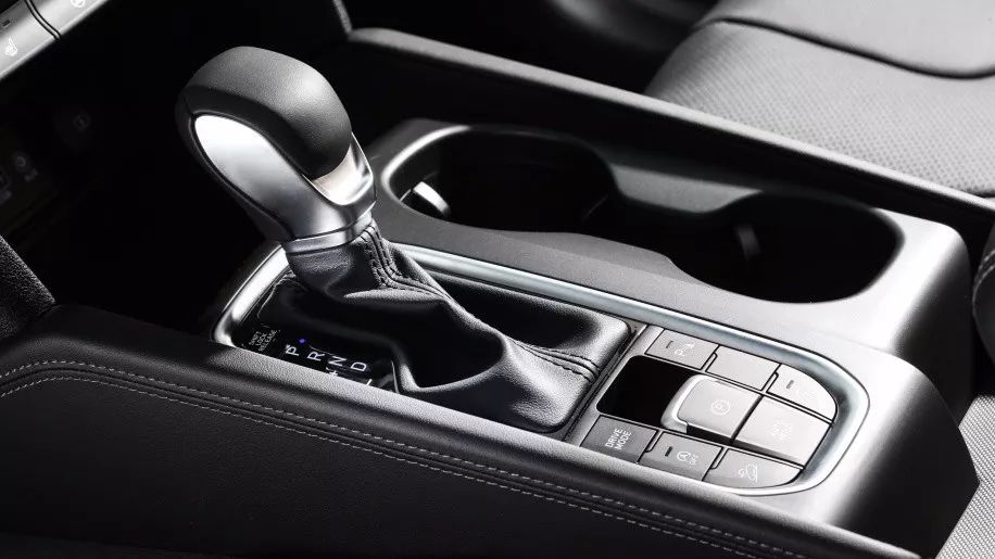 海外现代2023胜达,全新现代胜达正式首发