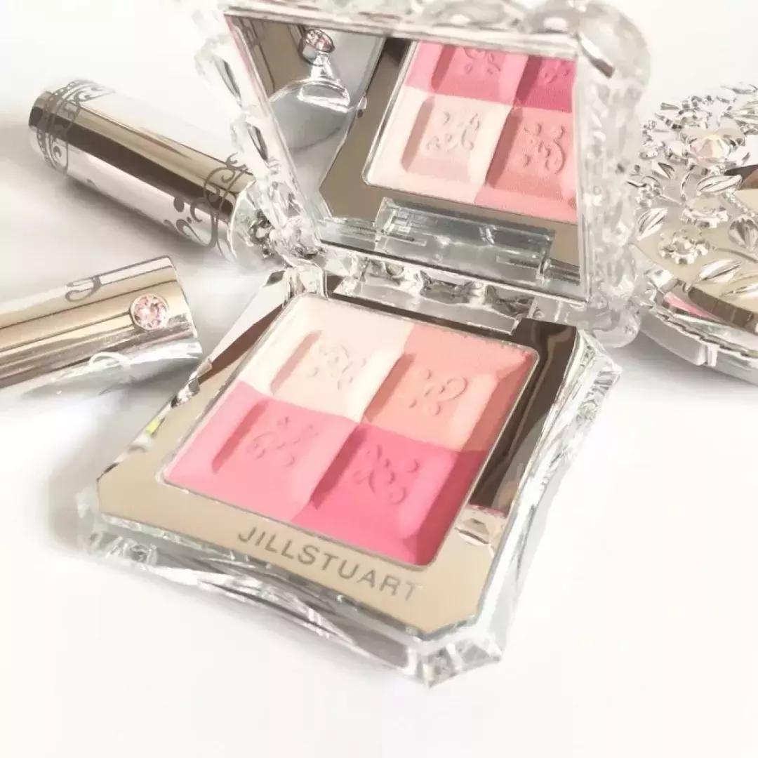 全智贤的口红是什么颜色,全智贤的口红