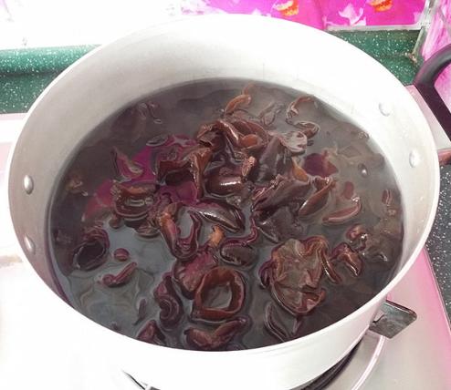 核桃仁炒什么好吃又营养,凉拌木耳花生核桃仁