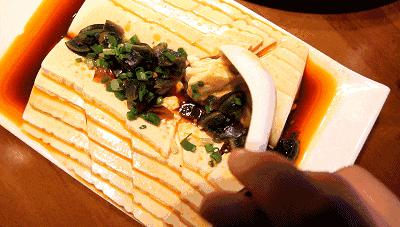 皮蛋瘦肉粥皮蛋可以不煮吗,皮蛋有毒吗是怎样做的