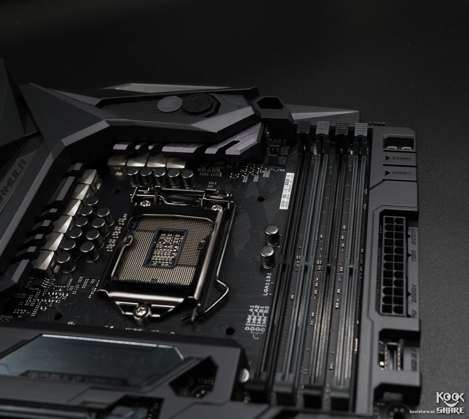 华硕rogmaximusz690formula,华硕rogmaximusapex主板