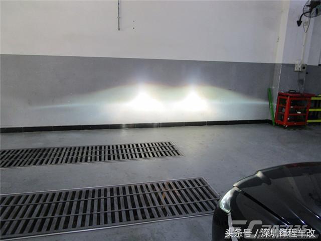 东莞锋程改灯马自达6大灯改装海拉五透镜没有对比就没有伤害