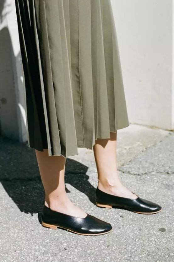 浅口复古风奶奶鞋 (奶奶复古风鞋)