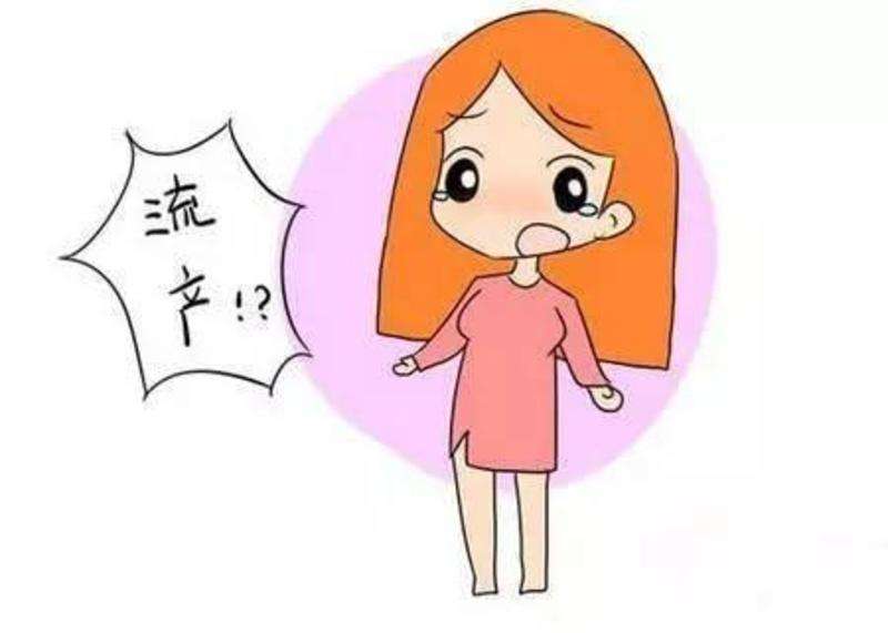 高龄产妇顺产有什么风险,高龄产妇怀孕的风险有哪些