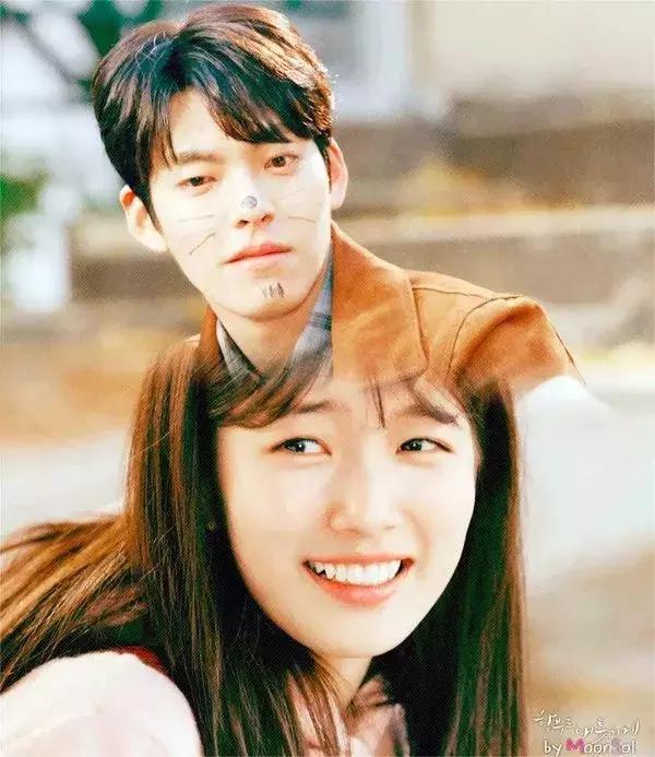 裴秀智和李栋旭谈过恋爱吗,裴秀智真的和李栋旭在一起了吗