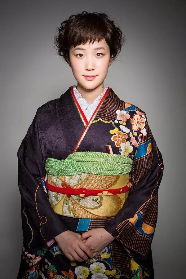 颜值与身形不符的日本女演员,演技炸裂的日本女演员