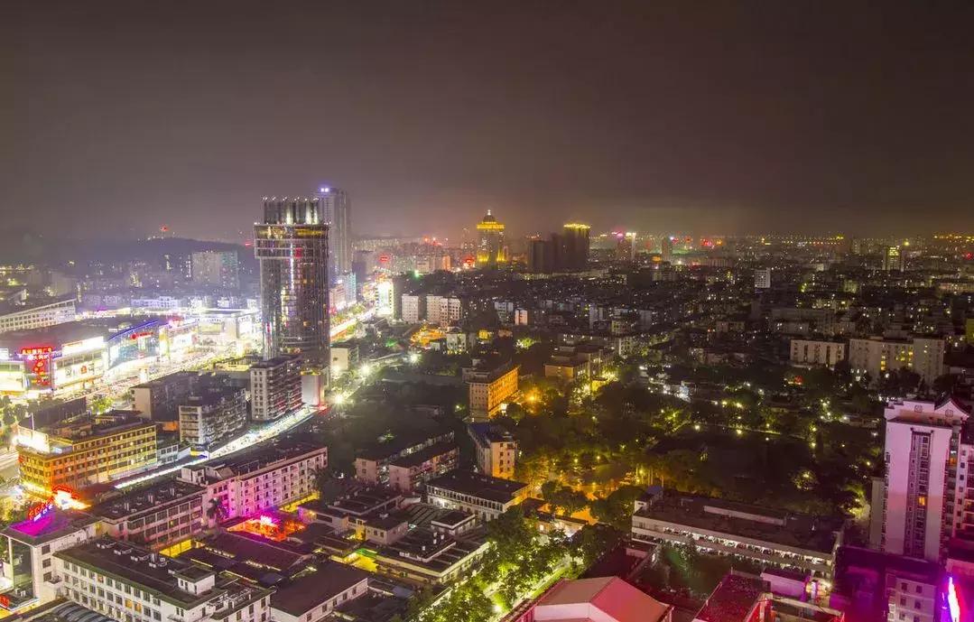广东被中央看好的城市,广东省国务院表扬的地方