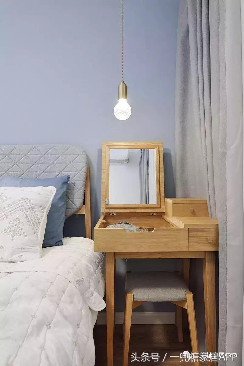 没有主灯无吊顶,不做吊顶也可有灯