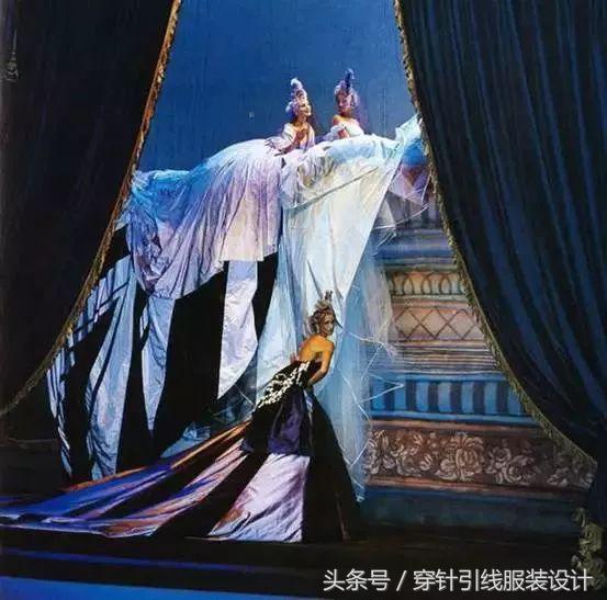 赫本和纪梵希永恒经典,纪梵希创始人与奥黛丽赫本的故事