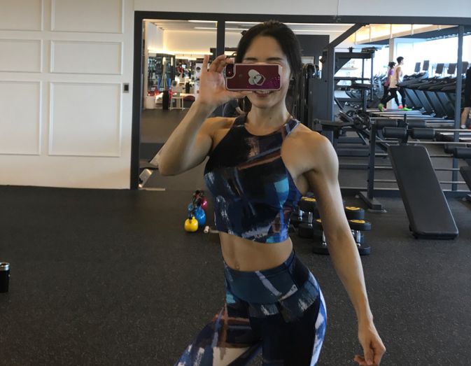 露腰马甲线真正的魔鬼身材,打造细腰翘臀马甲线