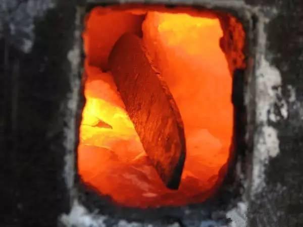 刀剑铸造过程,刀剑铸造过程中的回火和退火